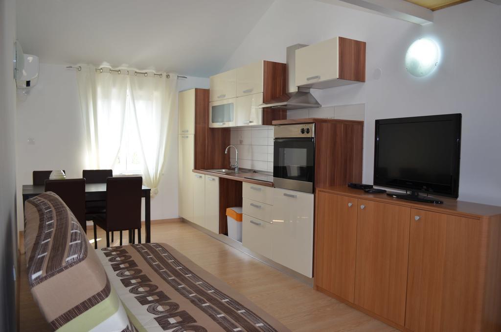 Apartments Matej & Irena Cres Quarto foto